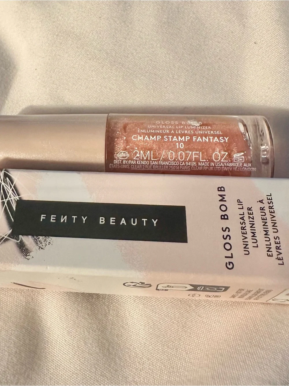 Fenty Beauty Gloss Bomb Lip Luminizer — Shimmery Peachy Gold